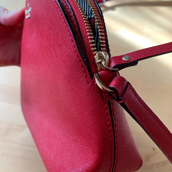 Kate Spade purse, red never used - Picture 5 of 5